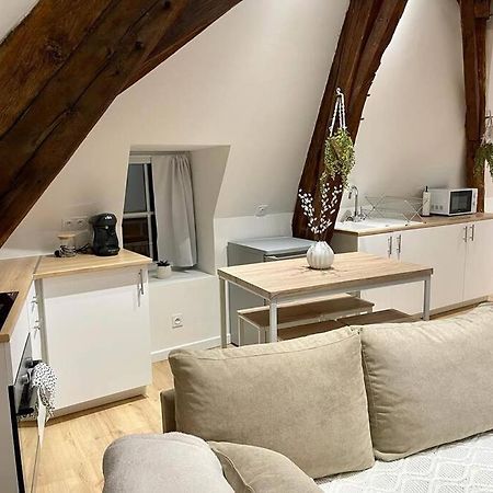 Appartement Cosy Centre Ville Saint-Amand-Mont-Rond Esterno foto